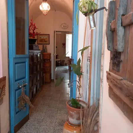 La Casa Di Donna Anna